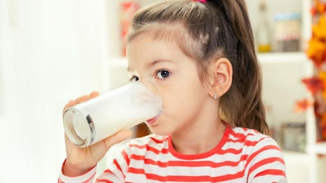 Jika Memilih Susu Pencerdas Otak Anak, Cek dulu Kandungan Nutrisinya